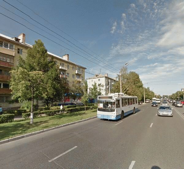 Банкомат Восточного Экспресс Банка по адресу проспект Ленина 16